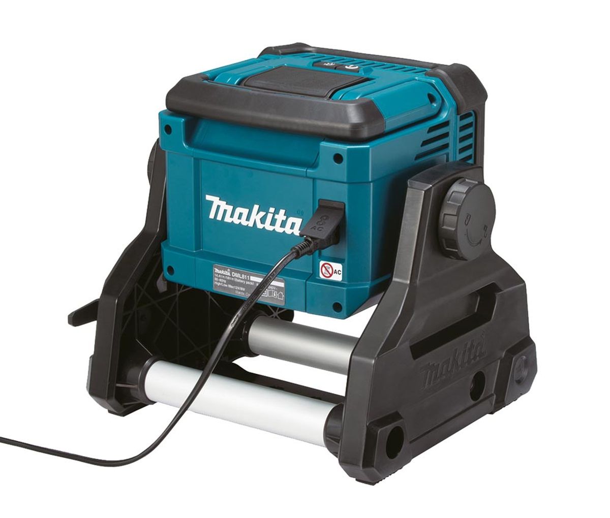 Makita Arbeidslampe 3000lm LED 18V LXT ® / AC DML811