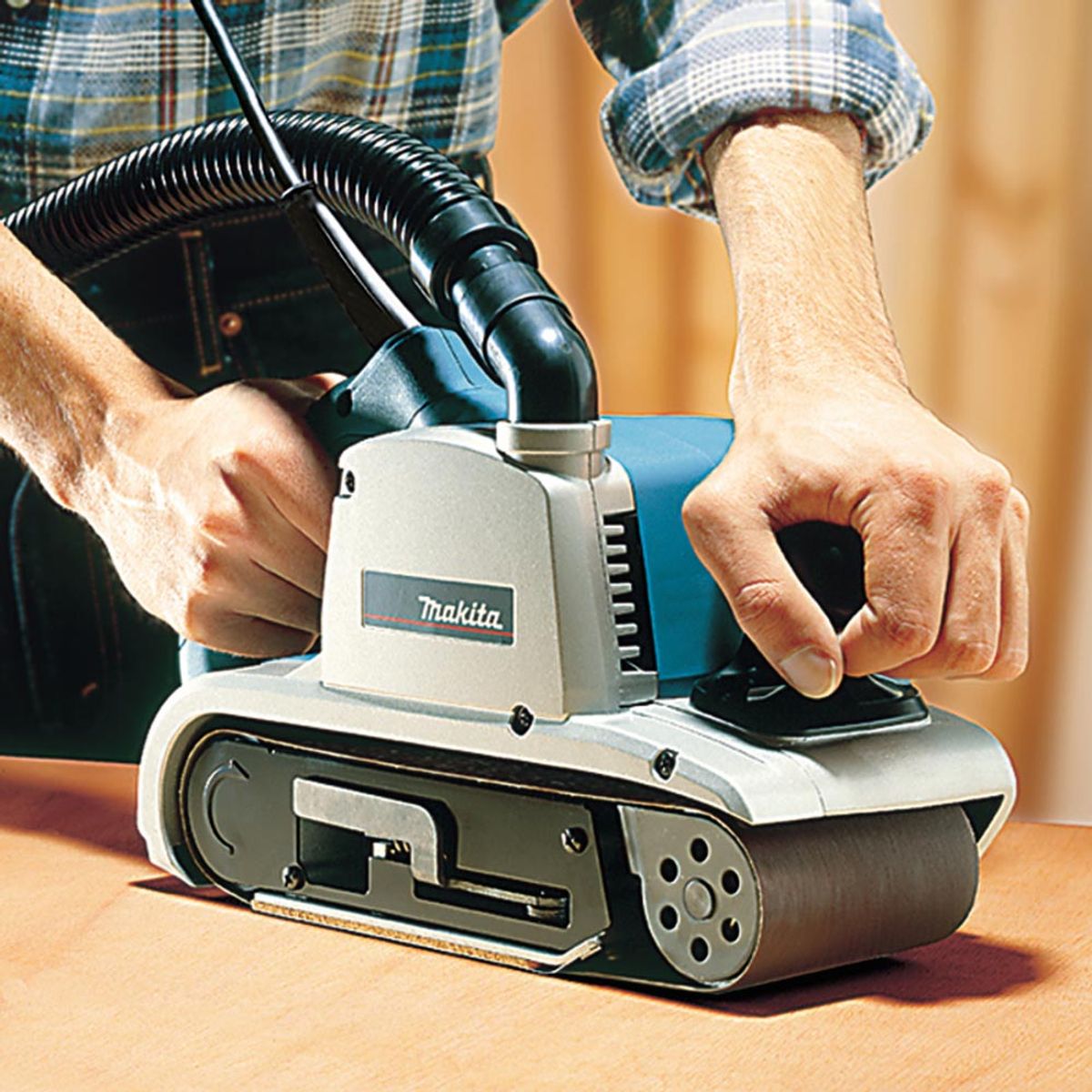 Makita Båndsliper 1200W 100mm 9403J